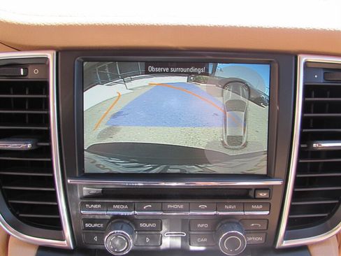 Used 2015 Porsche Panamera 4 AWD/4WD image 19