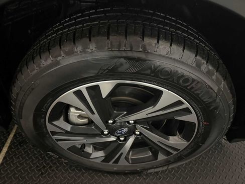 Certified 2024 Subaru Crosstrek 2.0i Premium image 12