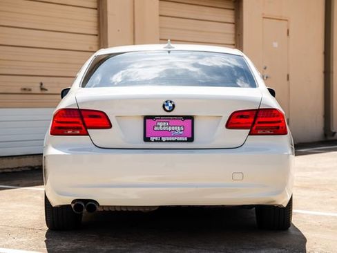 Used 2011 BMW 328i xDrive Coupe AWD/4WD image 16