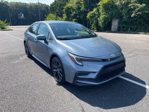 Used 2023 Toyota Corolla SE FWD image 1