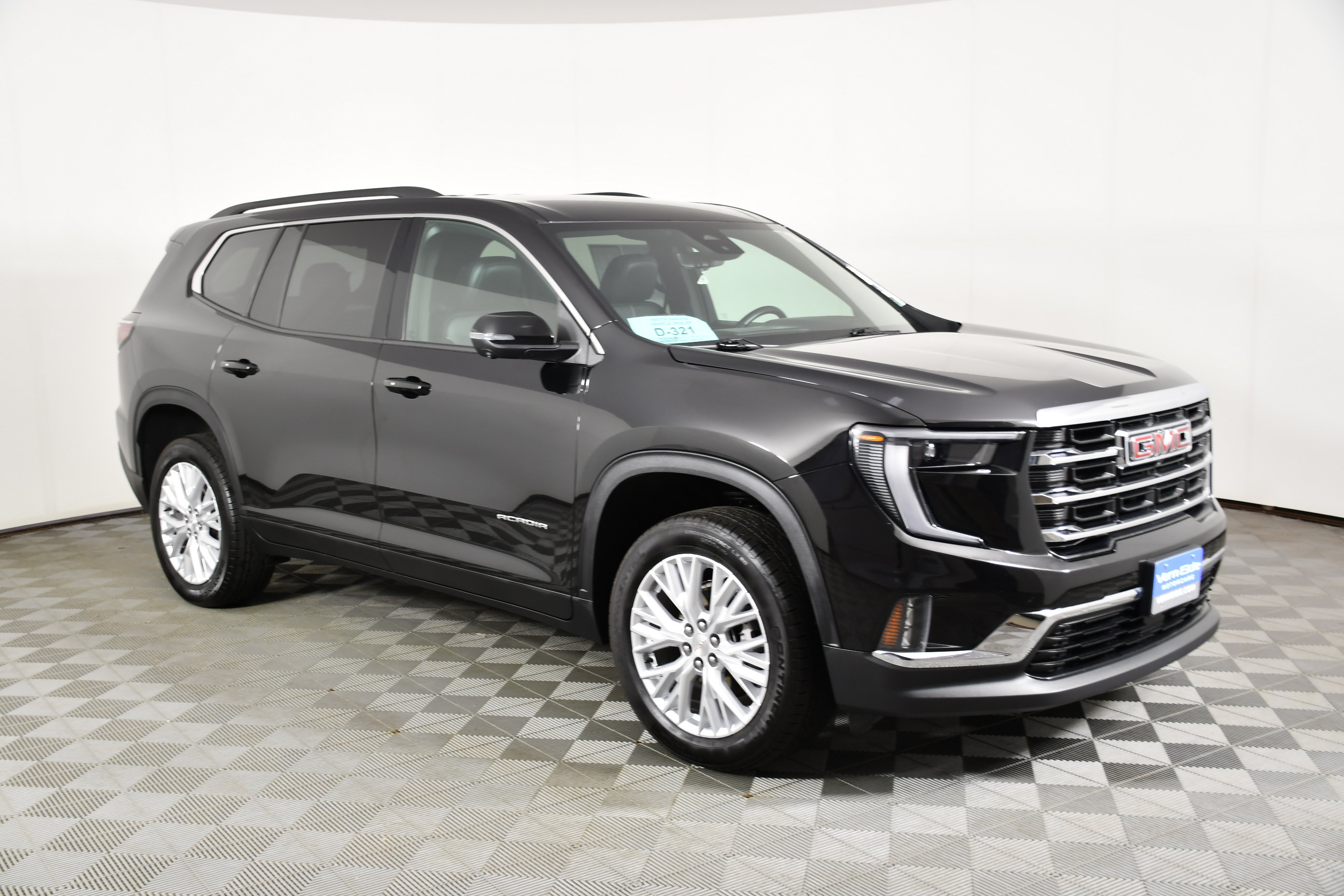 Used 2026 GMC Acadia Elevation w/ Elevation Premium Package AWD/4WD image 4