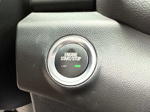 Used 2023 GMC Terrain SLE w/ Elevation Edition FWD image 24