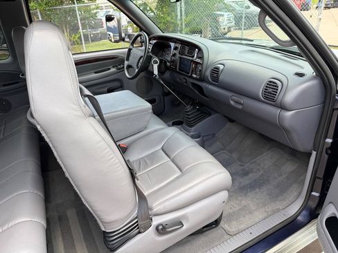 Used 1998 Dodge Ram 2500 Truck 2WD Quad Cab image 67