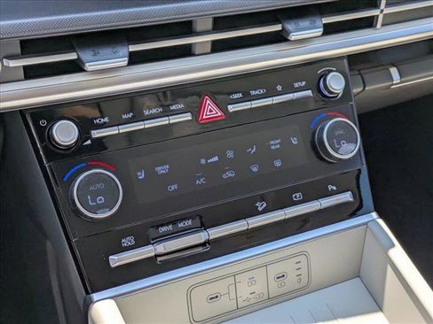 New 2026 Hyundai Santa Fe SEL image 15