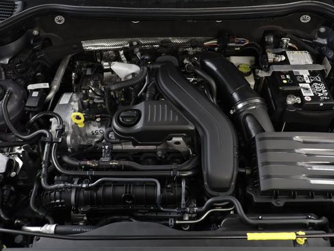 New 2026 Volkswagen Taos S image 23