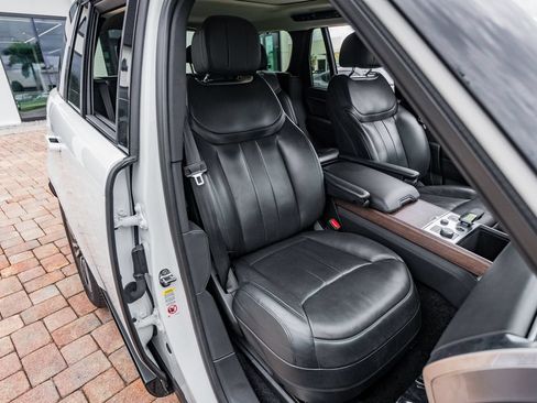Used 2023 Land Rover Range Rover SE AWD/4WD image 32
