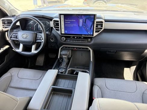 Used 2022 Toyota Tundra Limited AWD/4WD image 24