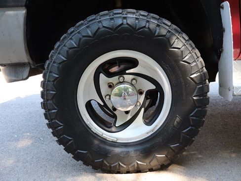 Used 1998 Dodge Ram 2500 Truck Laramie SLT image 39