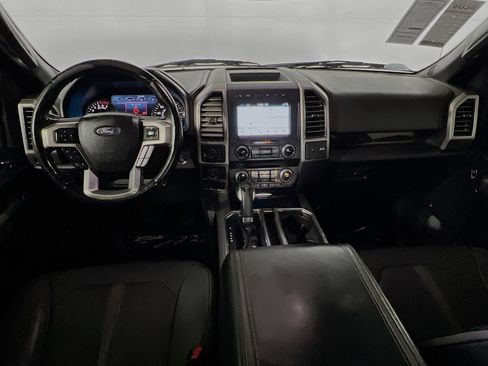 Used 2017 Ford F150 Platinum w/ Equipment Group 701A Luxury image 30