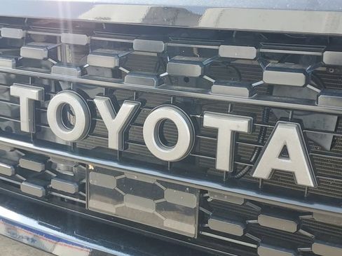 Used 2021 Toyota Tundra TRD Pro AWD/4WD image 5