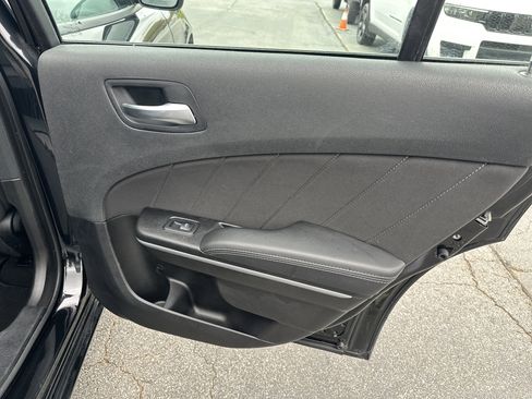 Used 2022 Dodge Charger SXT w/ Cold Weather Package image 18