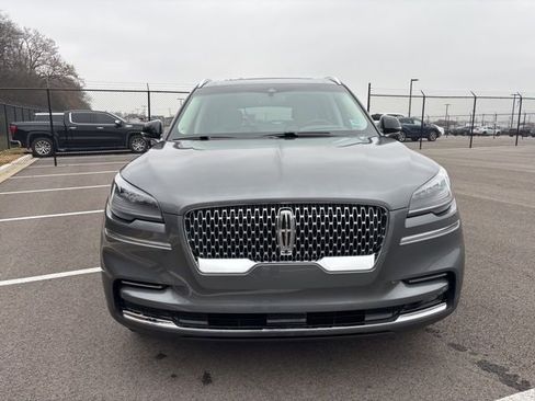 Certified 2023 Lincoln Aviator Reserve w/ Equipment Group 201A image 7