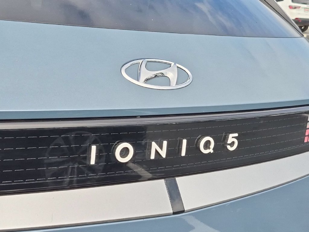 Used 2023 Hyundai Ioniq 5 SEL AWD/4WD image 10