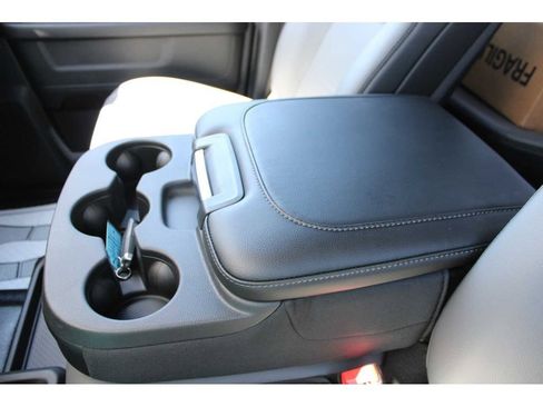 New 2024 RAM 2500 Tradesman w/ Chrome Appearance Group image 17