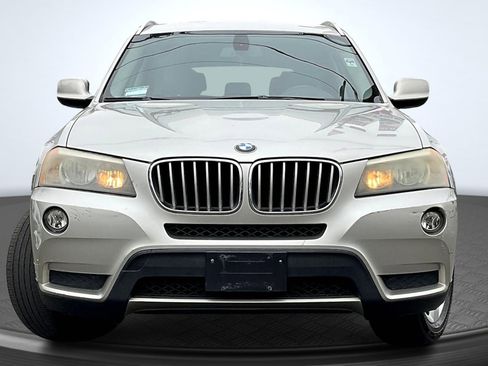 Used 2011 BMW X3 xDrive28i image 3