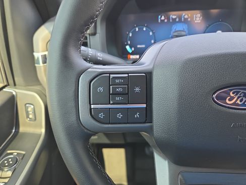 Used 2024 Ford F150 XLT w/ FX4 Off-Road Package AWD/4WD image 11