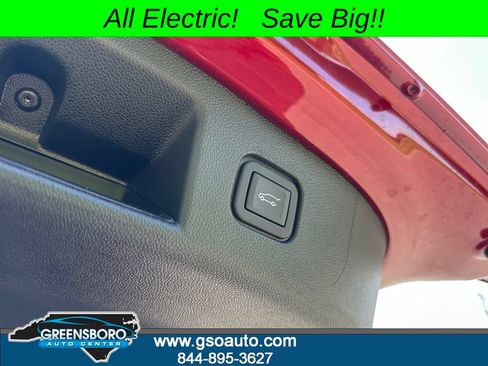 Used 2024 Chevrolet Blazer EV LT AWD/4WD image 42