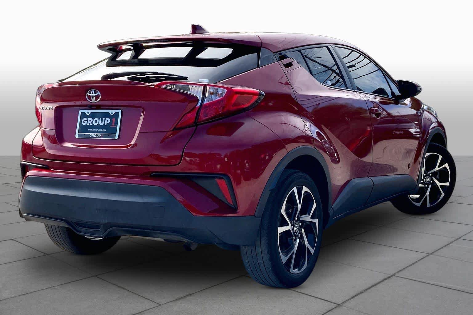 Used 2021 Toyota C-HR XLE FWD image 13