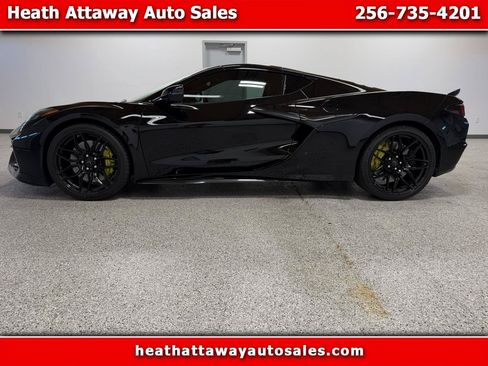 Used 2023 Chevrolet Corvette Z06 w/ Stealth Interior Trim Package RWD image 1