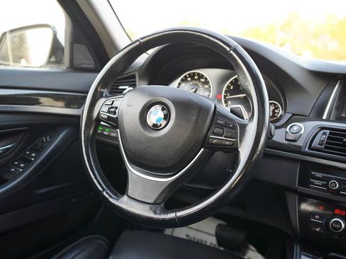 Used 2016 BMW 535i xDrive Sedan AWD/4WD image 32