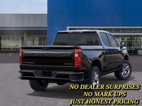 New 2026 Chevrolet Silverado 1500 Custom image 3