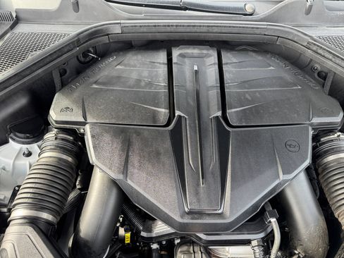 Used 2025 Genesis GV80 3.5T Prestige image 22