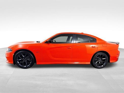 Used 2023 Dodge Charger R/T w/ Blacktop Package RWD image 10