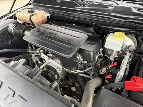 Used 2022 RAM 1500 Lone Star AWD/4WD image 32