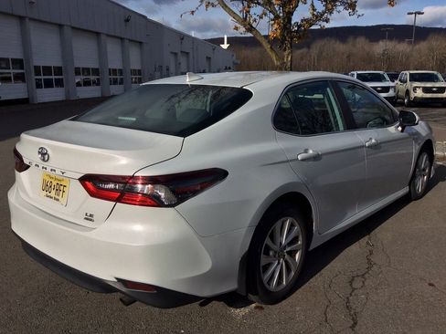 Used 2023 Toyota Camry LE image 9