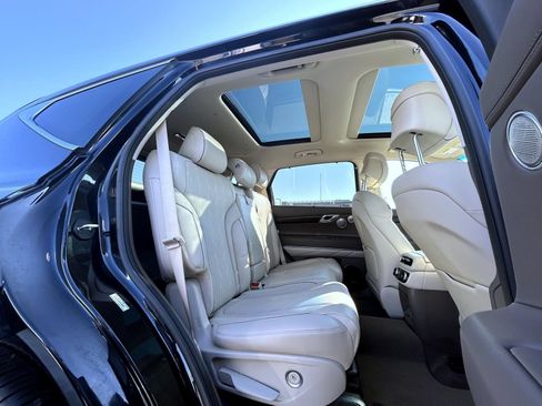 Certified 2024 Genesis GV80 2.5T w/ Prestige Package AWD/4WD image 18