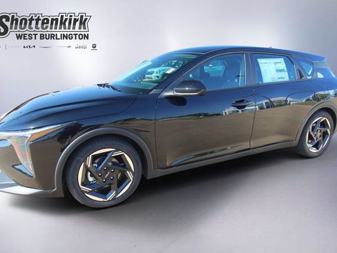 New 2026 Kia K4 EX FWD image 1