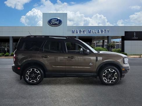 Certified 2022 Ford Bronco Sport Outer Banks w/ Tech Package AWD/4WD image 6