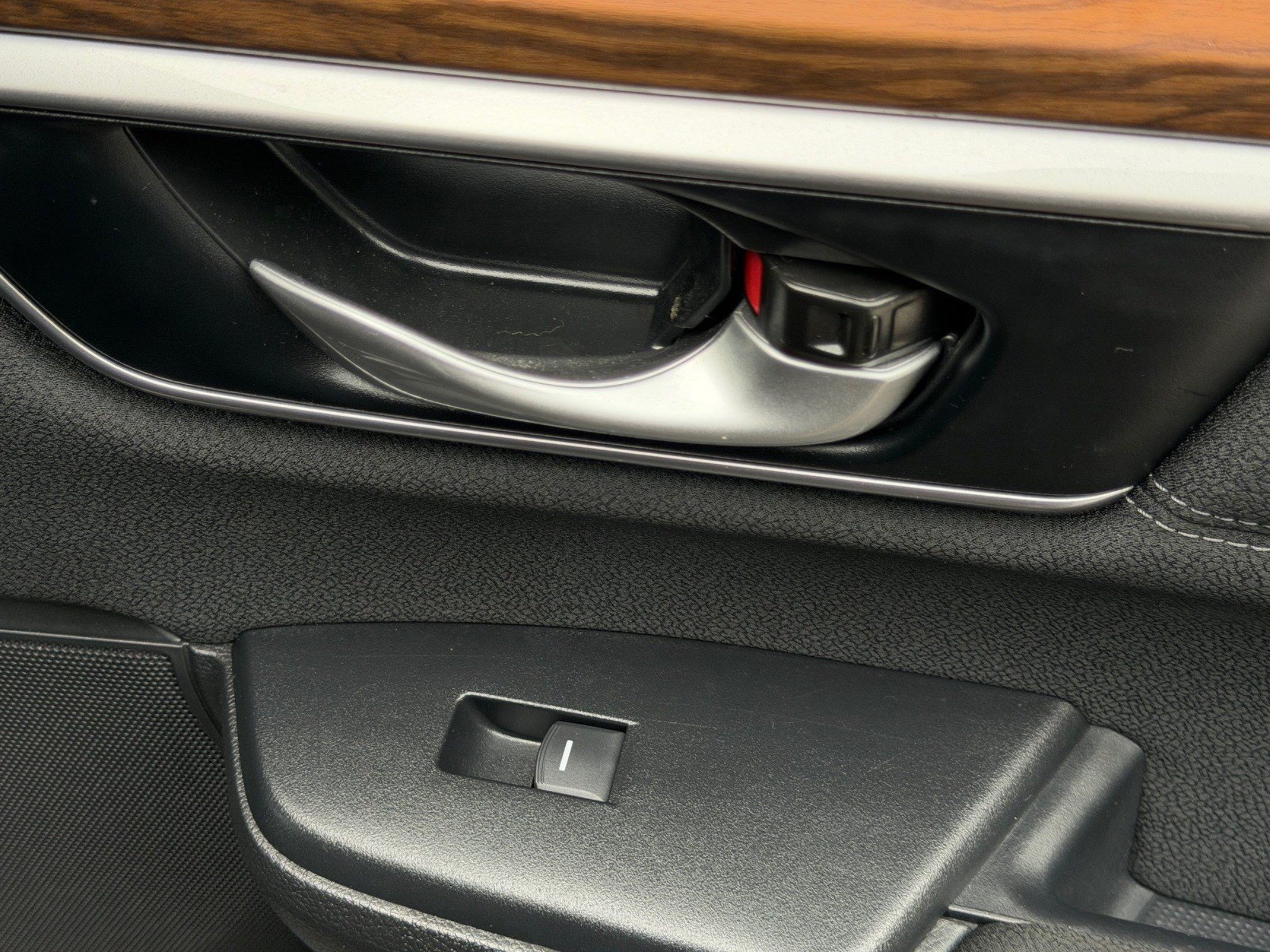 Used 2021 Honda CR-V EX image 10