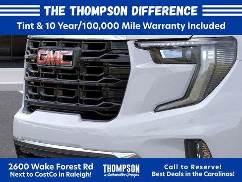 New 2025 GMC Acadia Elevation w/ Elevation Premium Package FWD image 13