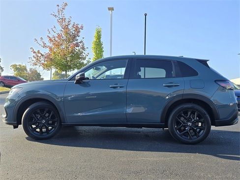 Used 2023 Honda HR-V Sport image 21