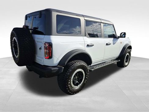 Used 2023 Ford Bronco Badlands w/ Sasquatch Package image 3