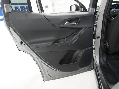 New 2026 Chevrolet Equinox LT image 31