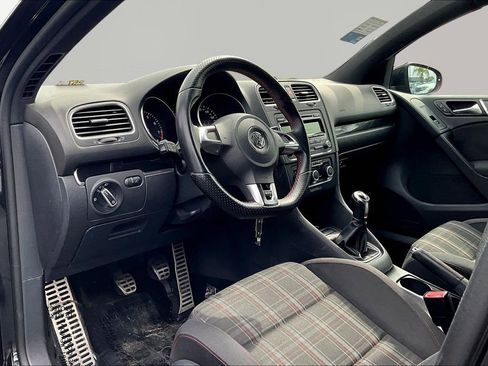 Used 2013 Volkswagen GTI 4-Door FWD image 14