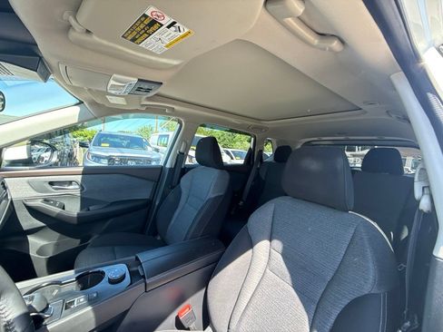 Used 2021 Nissan Rogue SV AWD/4WD image 10