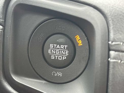 New 2026 Jeep Wrangler Unlimited Sahara w/ Safety Group AWD/4WD image 37