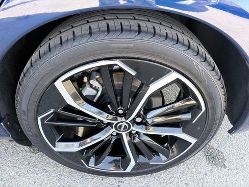 Used 2024 Nissan Altima 2.5 SR FWD image 24