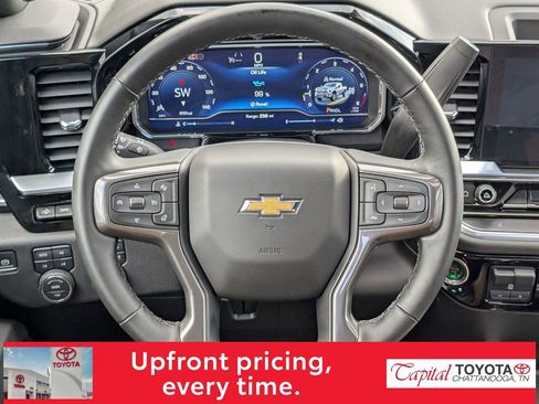 Used 2025 Chevrolet Silverado 2500 High Country w/ High Country Premium Package AWD/4WD image 14