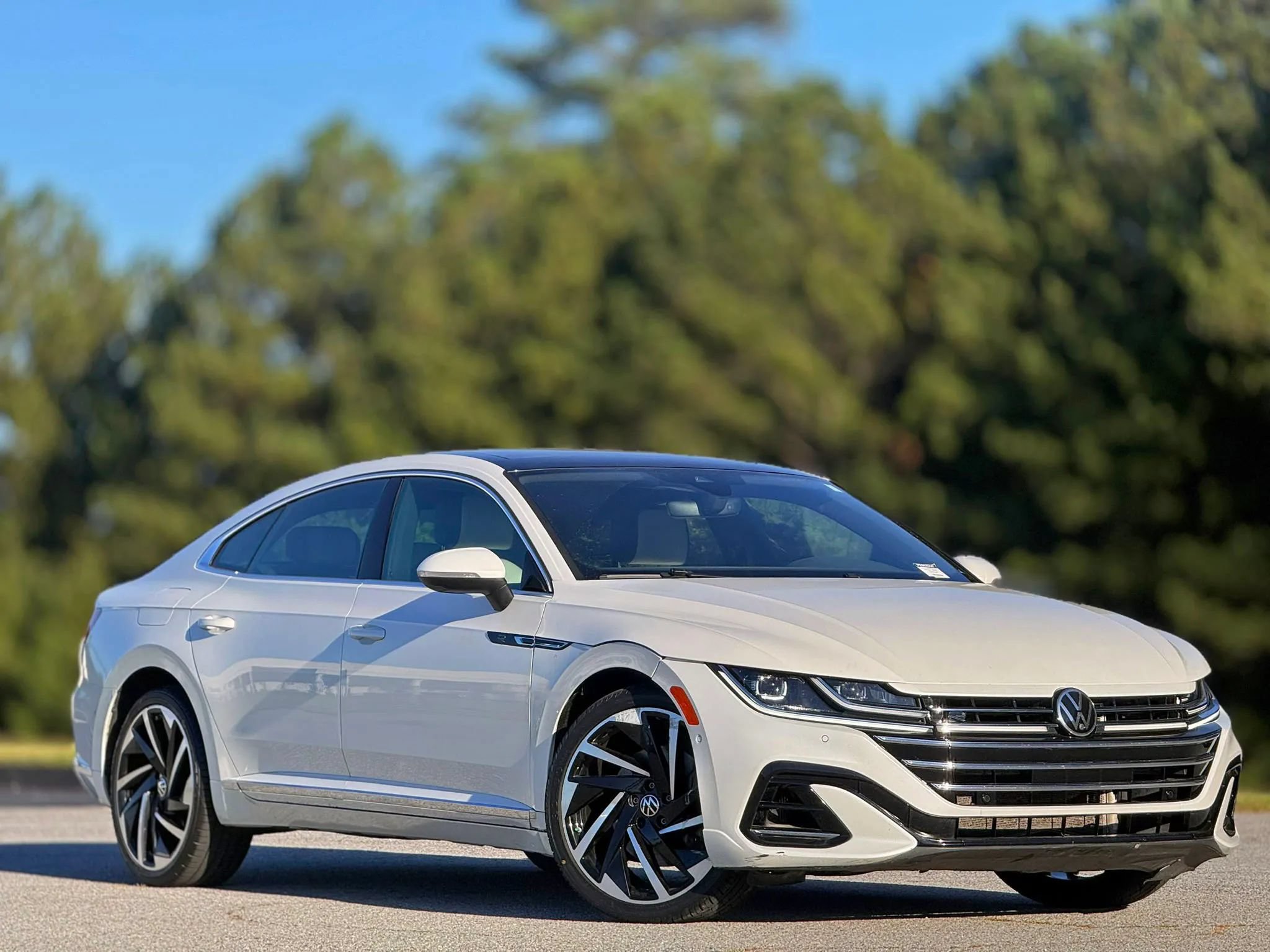 Used 2023 Volkswagen Arteon SEL Premium AWD/4WD image 5
