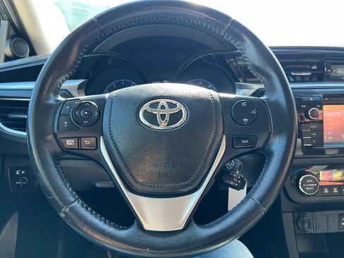 Used 2015 Toyota Corolla S FWD image 19