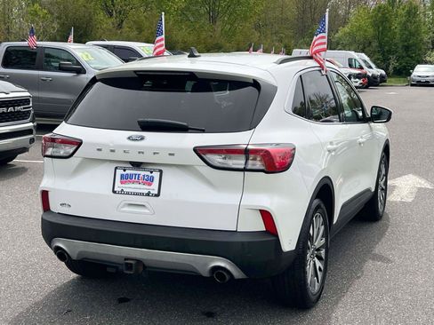 Used 2020 Ford Escape Titanium AWD/4WD image 4