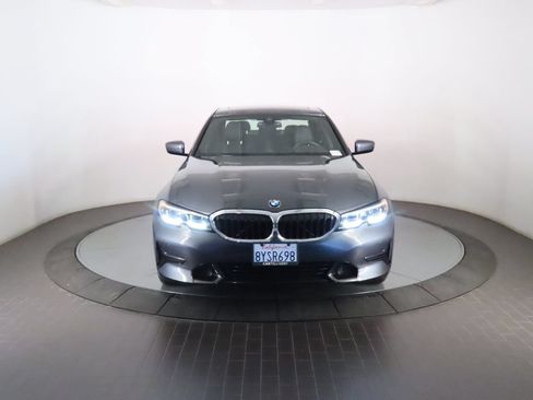 Used 2022 BMW 330i Sedan w/ Driving Assistance Package RWD image 10