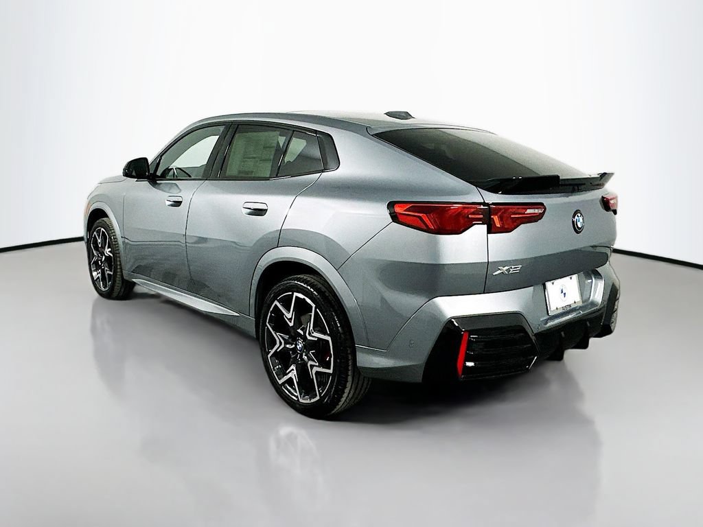 Used 2026 BMW X2 xDrive28i w/ Technology Package AWD/4WD image 7