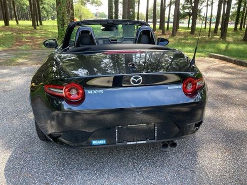 Used 2024 MAZDA MX-5 Miata Grand Touring image 4