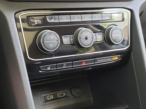 Used 2019 Volkswagen Atlas SEL Premium AWD/4WD image 24