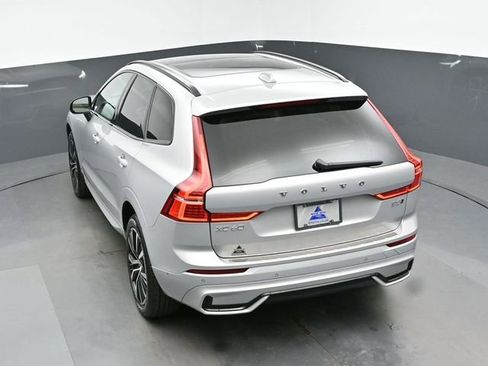 Used 2023 Volvo XC60 B5 Plus w/ Climate Package AWD/4WD image 47